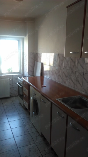 inchiriez grasoniera Vitan Mall