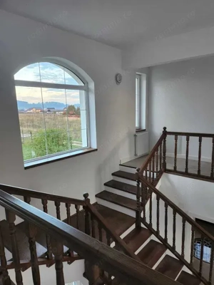 Casa moderna 5 camere, 240 mp + 500mp teren zona Harman  - imagine 6 Casa moderna 5 camere, 240 mp + 500mp teren zona Harman  - imagine 6