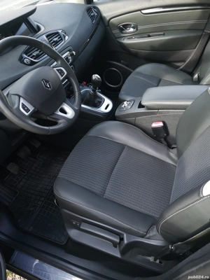 Renault Grand Scenic - imagine 5