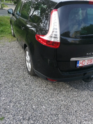 Renault Grand Scenic - imagine 3