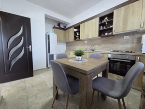 Casa tip pensiune- agighiol  - imagine 4