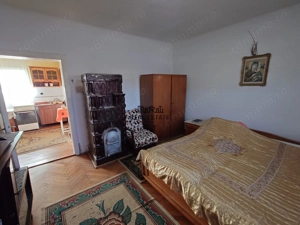 Casa cu teren, aproape de centrul balneo-termal Vata Bai - imagine 6