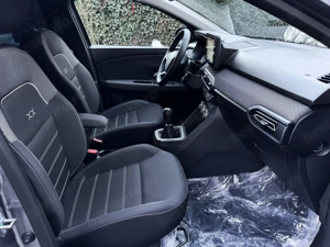 Dacia Logan 2025 NOU Serie Limitată XX - imagine 9