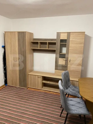 Apartament 2 camere, 35 mp, zona Sfanta  Vineri - imagine 2