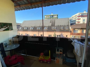 Apartament 3 camere, 70 mp, zona Iris  - imagine 8