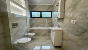 Casa pe un singur nivel 4 camere , in zona Harman  - imagine 11