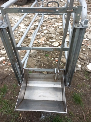 Boxe fătare scroafe  - imagine 3 Boxe fătare scroafe  - imagine 3