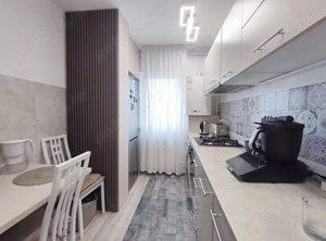 Zona Onix, apartament 3 camere, renovat, semimobilat si utilat. - imagine 7 Zona Onix, apartament 3 camere, renovat, semimobilat si utilat. - imagine 7