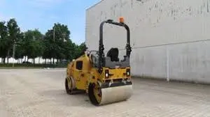 Inchiriere Compactor CATERPILLAR CB4.0