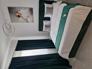 Vila P + 2 - 5 camere - 4 bai - 3 locuri de parcare - imagine 4