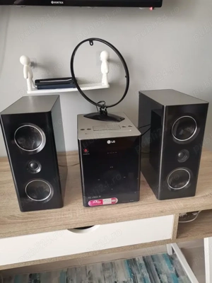 Sistem muzică LG