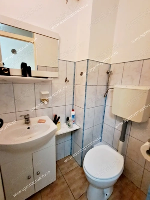 Apartament cu 3 camere, IC Frimu, etaj 1-ideal pentru o familie! - imagine 4