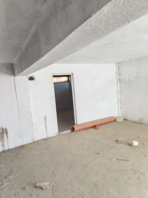 Casa la rosu de vanzare in Constanta - imagine 3