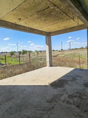 Casa la rosu de vanzare in Constanta - imagine 4