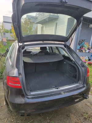 Audi A4 B8, avariat - imagine 2