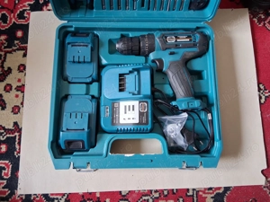 Acumulator cu incarcator - imagine 5