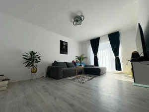 Vând apartament decomandat cu  POD pe toata suprafata  si BOXA  Braytim - imagine 3
