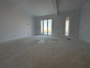 Comision 0% Panouri fotovoltaice. 5 camere. 3 bai. Teren generos - imagine 13