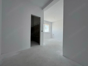 Comision 0% Panouri fotovoltaice. 5 camere. 3 bai. Teren generos - imagine 18