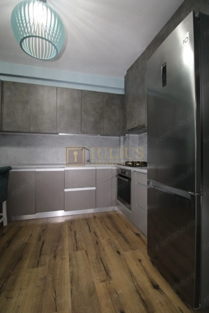 Zona Remus Radulet, 2 camere, centrala proprie - imagine 4