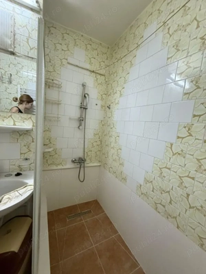 Apartament cu 2 camere, zona Modern, parter - imagine 5