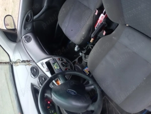 Vând Ford focus mk1 2004 1.6 benzină și gaz  - imagine 2
