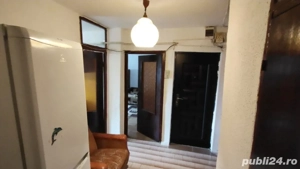 Vând apartament 2 camere, decomandat, Caracal-Olt. - imagine 4