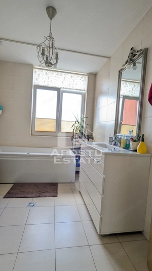 Penthouse cu 3 camere, 3 terase, zona Aradului - imagine 11