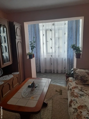 vand apartament 2 camere