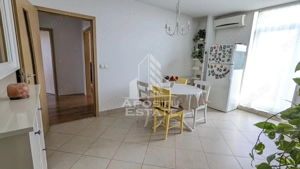 Penthouse cu 3 camere, 3 terase, zona Aradului - imagine 5
