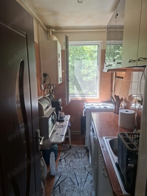 Vand apartament 3 camere la Piata Progresul la 10 min pana la metrou Eroii Revoluitiei  - imagine 8