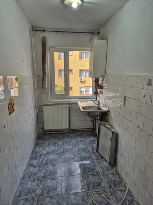 Vand 2 camere et.1 Micro 1 - imagine 5