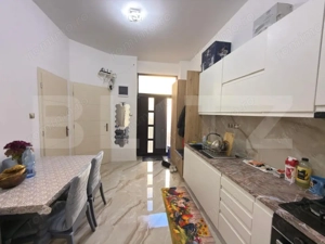 Apartament 3 camere, 90 mp, zona Ultracentral (si schimb cu teren) - imagine 9