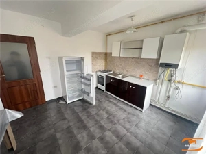 Apartament la vila,2 camere decomandat, balcoane,CT - imagine 13