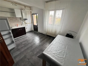 Apartament la vila,2 camere decomandat, balcoane,CT - imagine 12