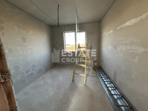 Casa individuala cu 4 camere in Mosnita Noua zona Castel - imagine 7