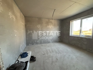 Casa individuala cu 4 camere in Mosnita Noua zona Castel - imagine 10