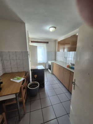 Vand 3 camere parter Lunca - imagine 4