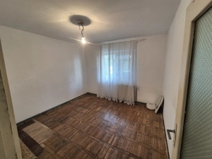 Vand 3 camere parter Lunca - imagine 2