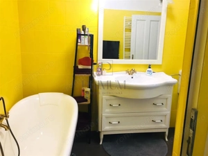 SINAIA - CLADIRE ISTORICA - 4 CAMERE - 2 BAI - CENTRALA PROPRIE - CLIMA - ETAJ 2  - RENOVAT - BOXA - imagine 5