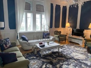 SINAIA - CLADIRE ISTORICA - 4 CAMERE - 2 BAI - CENTRALA PROPRIE - CLIMA - ETAJ 2  - RENOVAT - BOXA - imagine 10