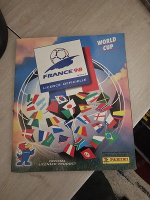  Vand albume football de colectie. - imagine 2