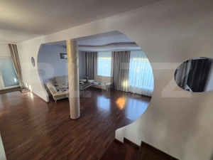 Vilă  226 mp utili, curte 277 mp, zona Micro 3 - imagine 2