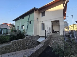 Vilă  226 mp utili, curte 277 mp, zona Micro 3 - imagine 18