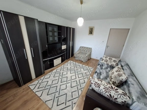 Apartament cu 2 camere decomandat in Nicolina-Pizza Nico - imagine 4