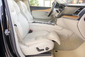 Volvo XC 90 T8 Inscription 7 Locuri - imagine 12