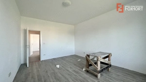 Apartament cu doua camere, decomandat in Giroc - ID V754 - imagine 5