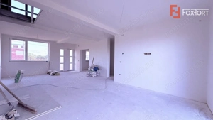 Casa tip triplex cu 2 camere de vanzare in Sanandrei - imagine 3 Casa tip triplex cu 2 camere de vanzare in Sanandrei - imagine 3