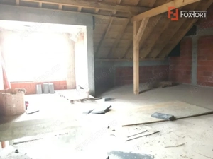 Casa tip triplex, cu 4 camere, de vanzare in Sanandrei. - imagine 12 Casa tip triplex, cu 4 camere, de vanzare in Sanandrei. - imagine 12