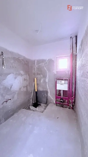 Casa tip triplex, cu 4 camere, de vanzare in Sanandrei. - imagine 10